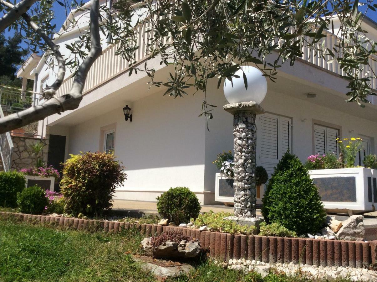 Apartments Kaskada Marina Exterior foto
